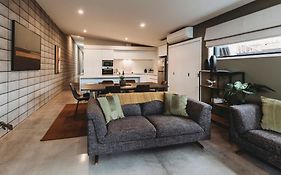 Perfect On Powderham Prime Inner City Location
